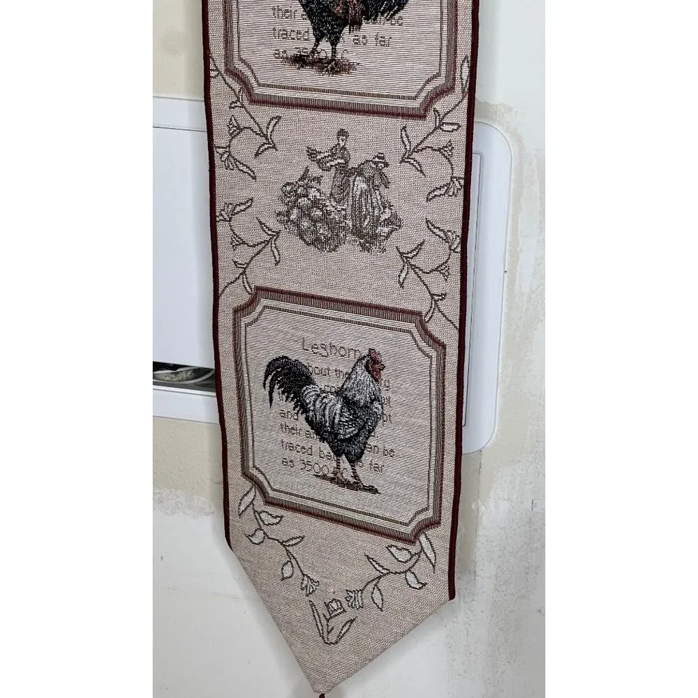 Rooster-Themed Decorative Tapestry Wall Hanging W/Burgundy Tassel Floral Borders